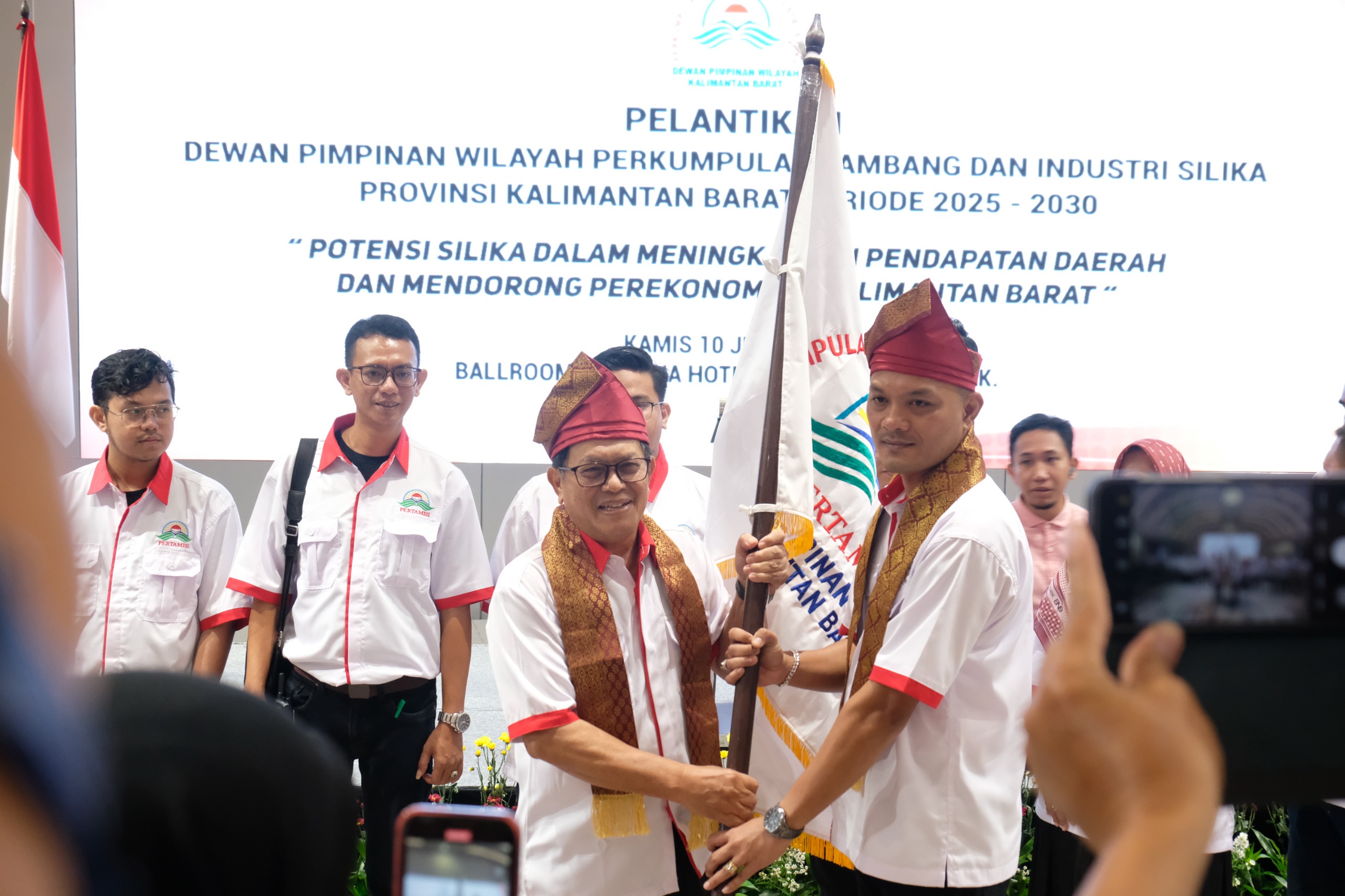 Polda Kalbar Apresiasi Pelantikan DPW PTIS Kalbar, Dorong Potensi Silika untuk Ekonomi Daerah