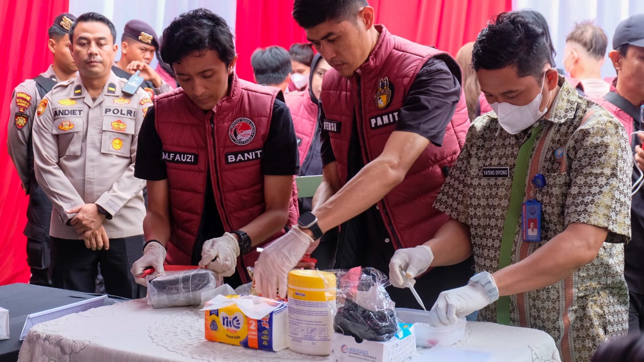 Polda Kalbar Ungkap 9 Kasus Narkoba, Sita 86,189 Kg Sabu dan 54,801 Ribu Butir Ekstasi