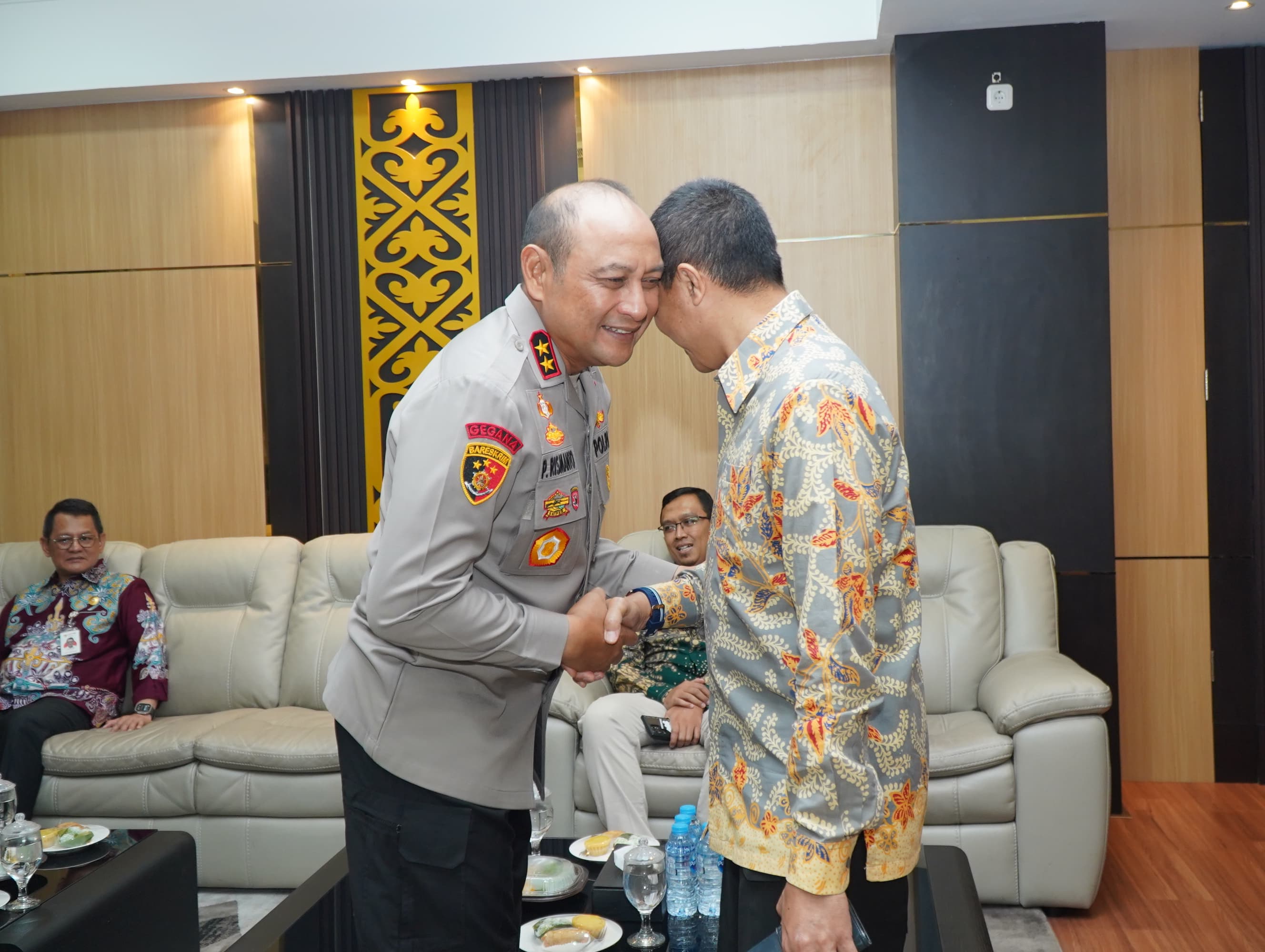 Wamen PAN-RB Kunjungi Polda Kalbar, Dorong Peningkatan Layanan Publik Presisi